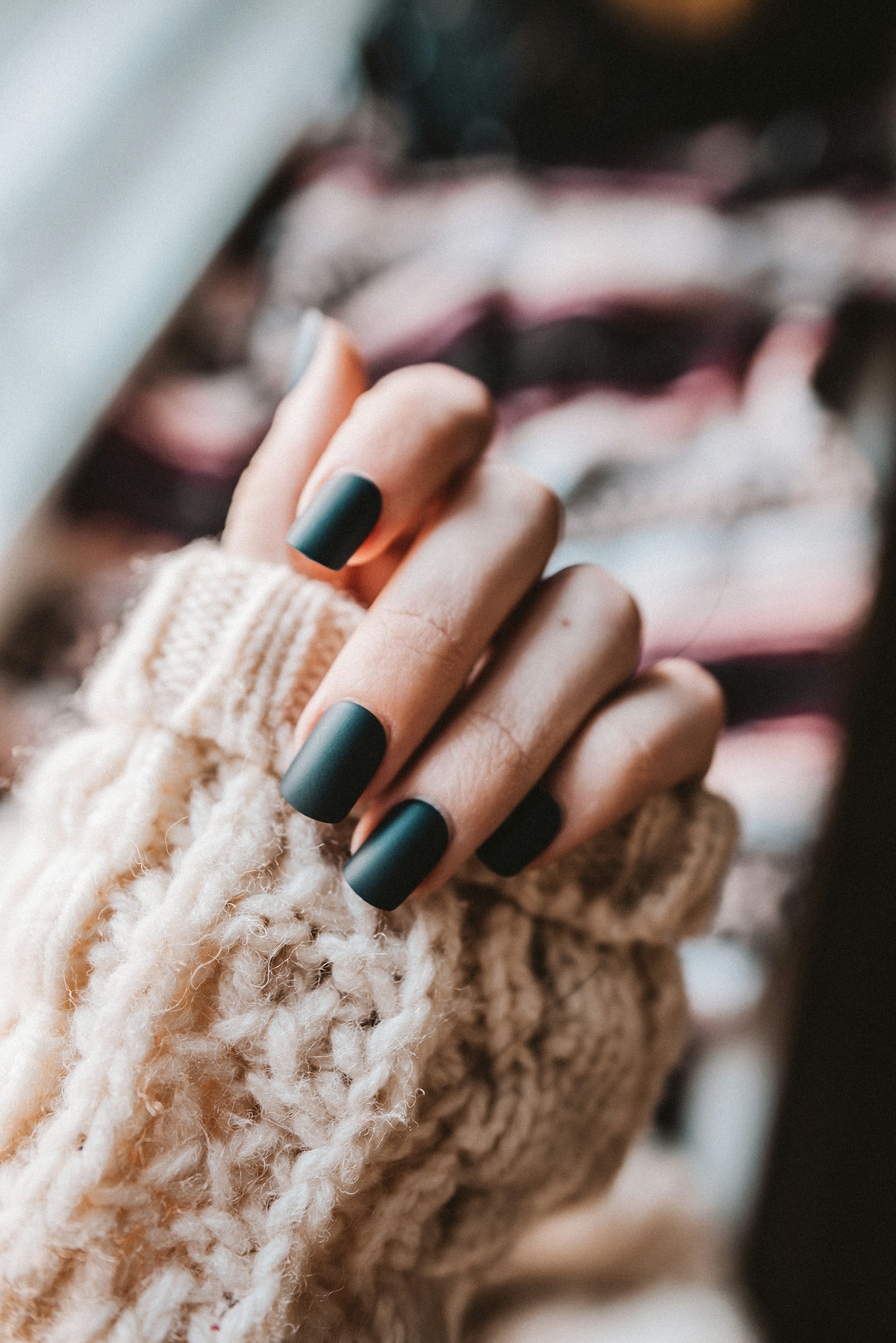 Beginner Tips For Perfect Long Lasting Nails